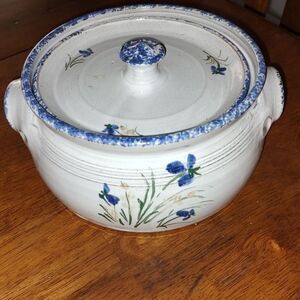 Owens Pottery Twist Handle Lidded Baker, Seagrove NC, Signed Nancy Owens Brewer